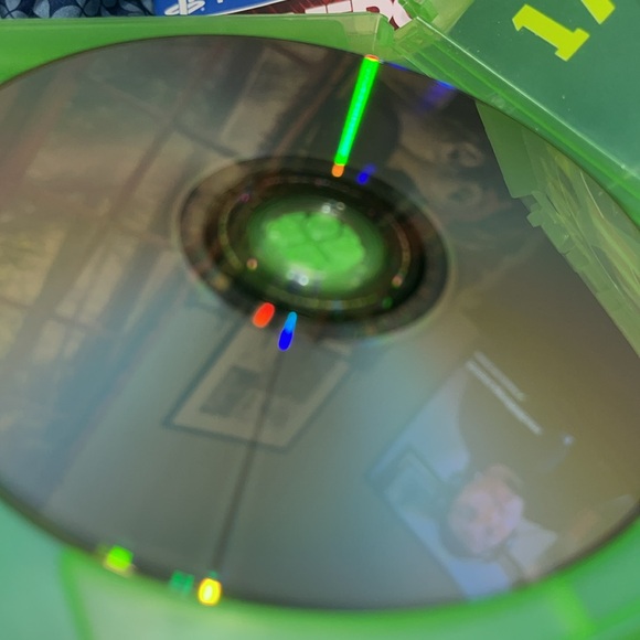 #177-(XBOX ONE)Fallout 76 Tricentennial Edition disc no scratches,photos w/flash - Picture 4 of 6